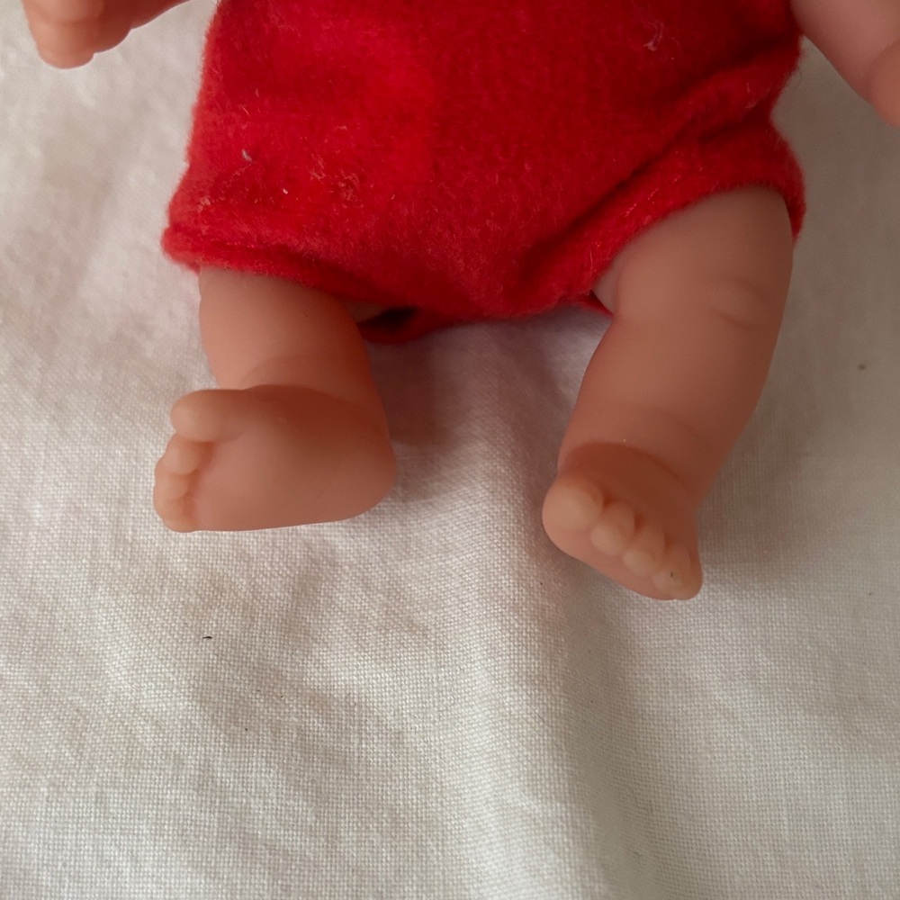 Lil’ Cutesies Red Ladybug Doll with Ride-On Buggie Car - Picture 5 of 12